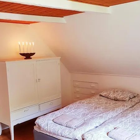 Holiday home Saenehus Husmandssted